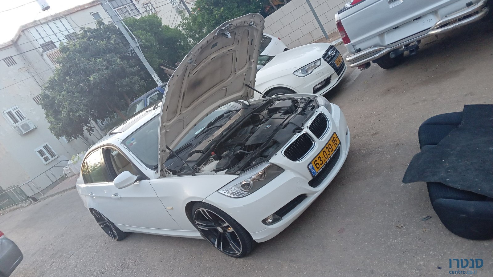 2010' BMW 3 Series ב.מ.וו סדרה 3 photo #2
