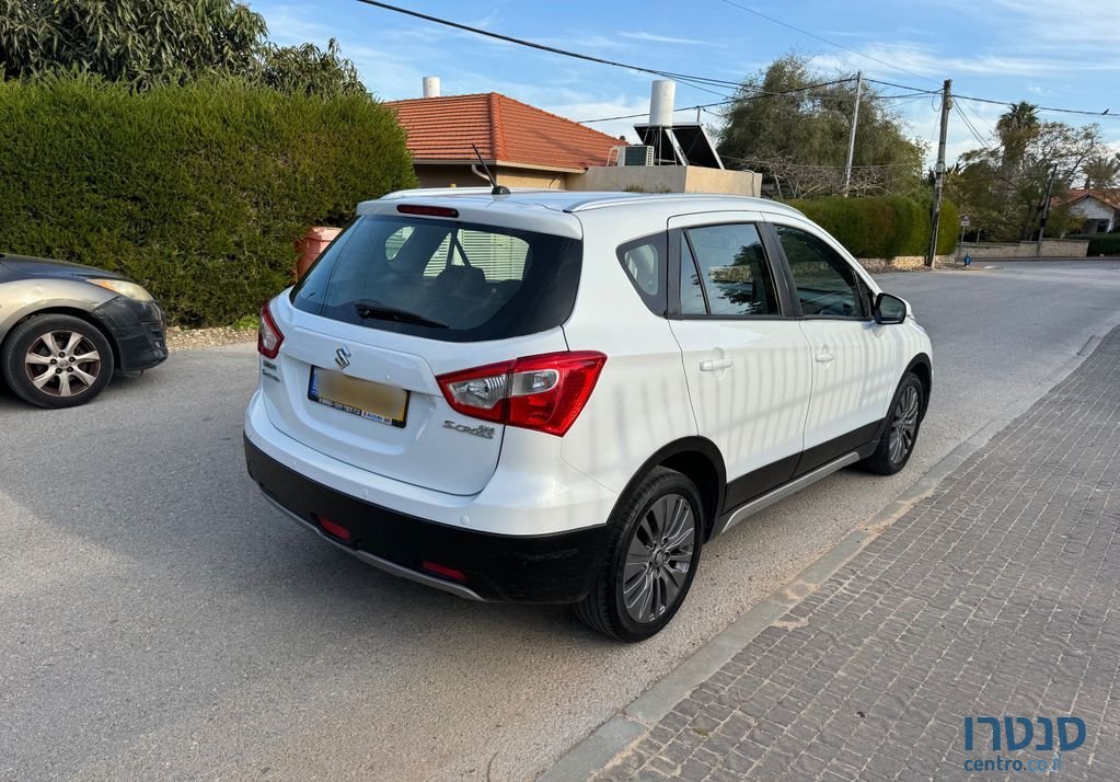 2015' Suzuki Crossover סוזוקי Sx4 קרוסאובר photo #5