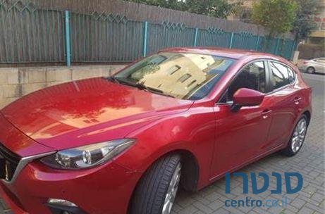2015' Mazda 3 מאזדה 3 קומפורט photo #4