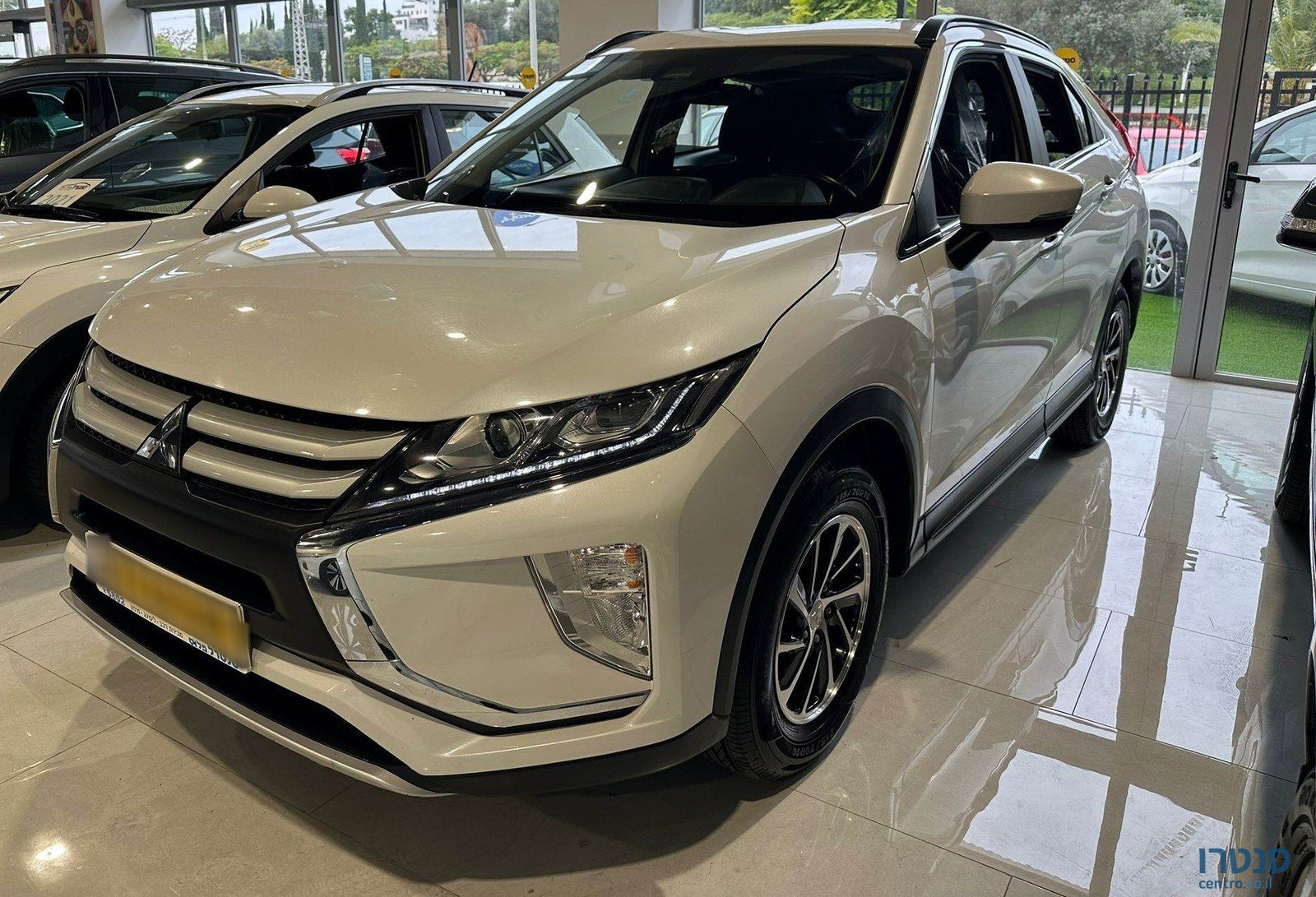 2021' Mitsubishi Eclipse Cross photo #2