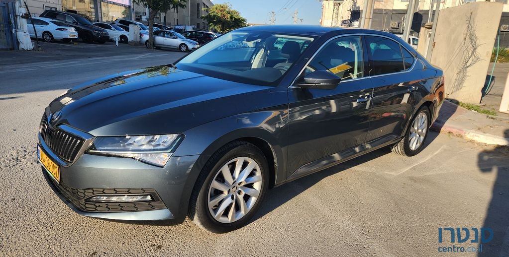 2020' Skoda Superb סקודה סופרב photo #1