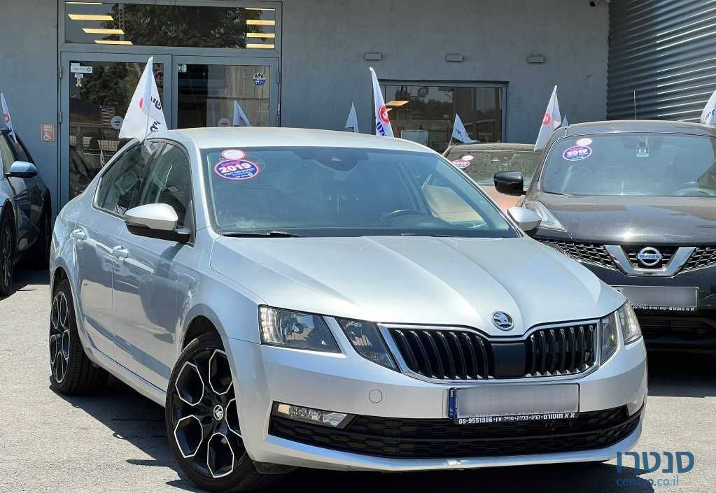 2019' Skoda Octavia סקודה אוקטביה photo #2