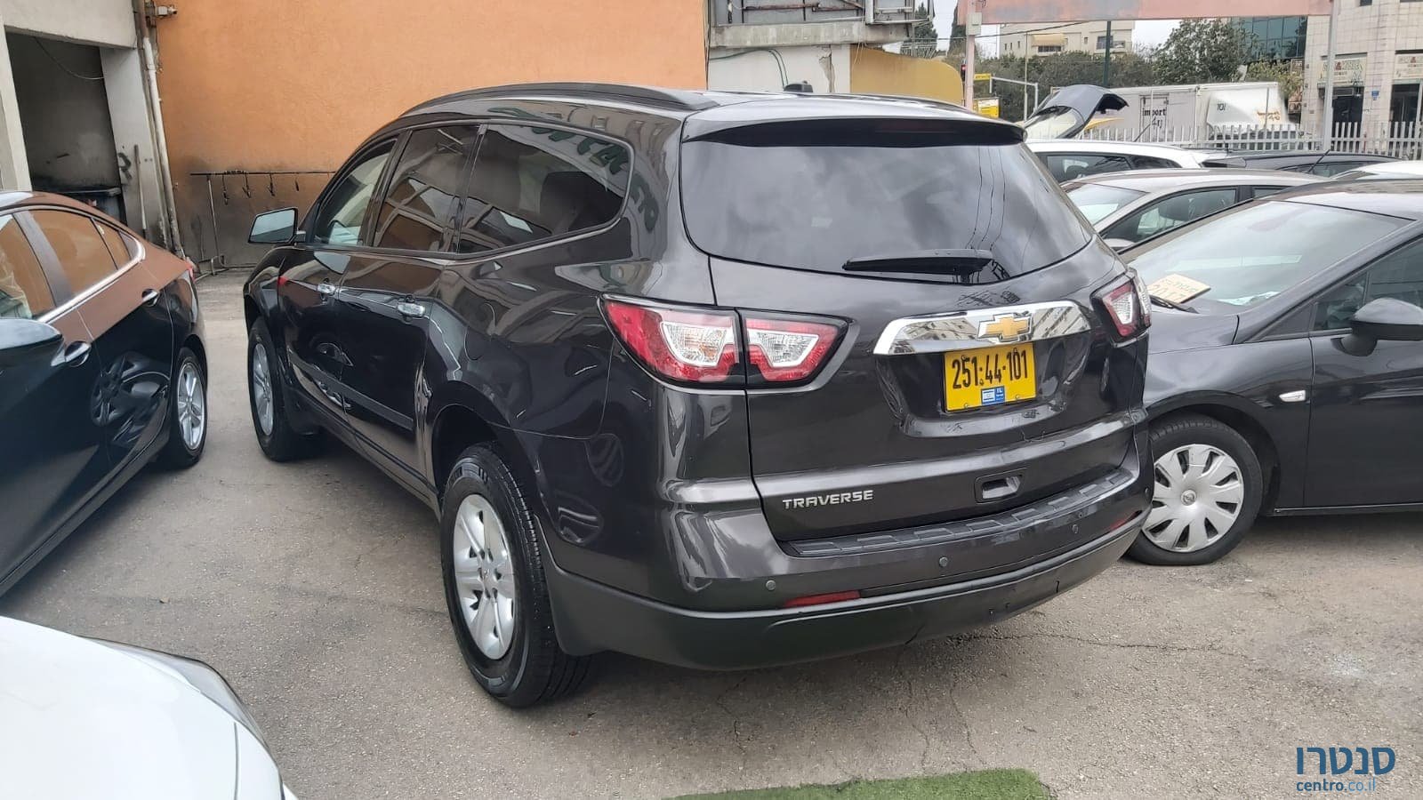 2018' Chevrolet Traverse photo #2