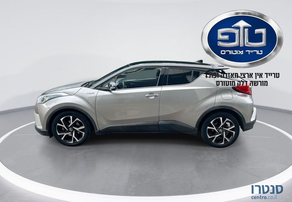 2018' Toyota C-HR טויוטה photo #4