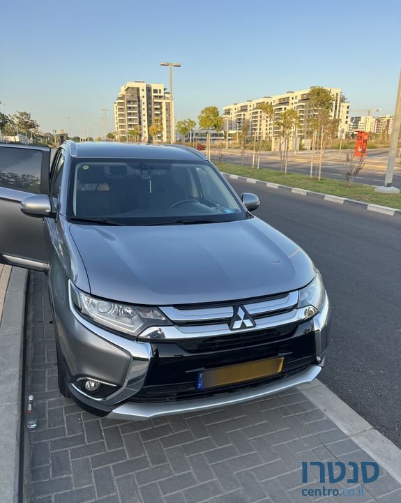 2017' Mitsubishi Outlander מיצובישי אאוטלנדר photo #1