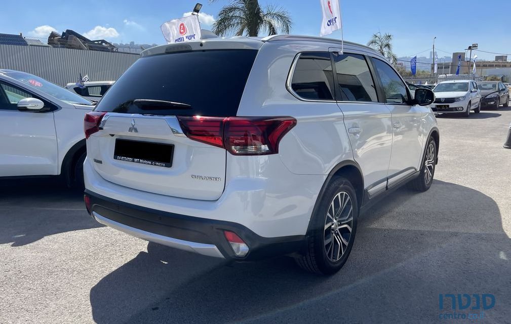 2018' Mitsubishi Outlander מיצובישי אאוטלנדר photo #6