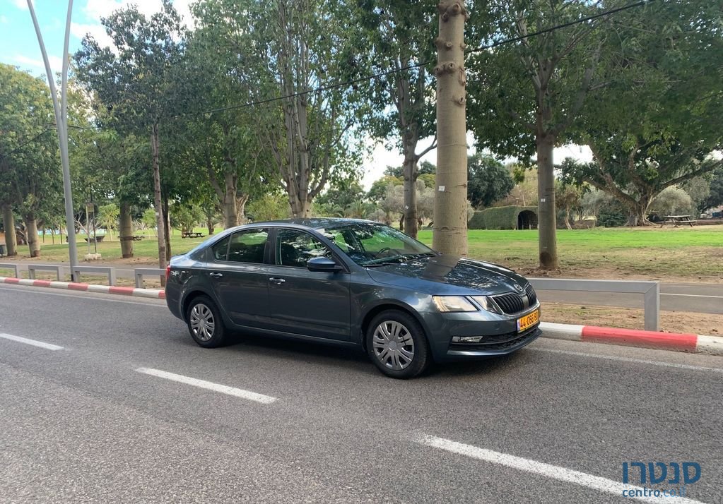 2017' Skoda Octavia סקודה אוקטביה photo #2