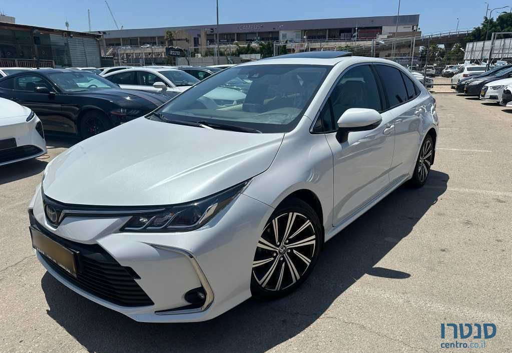 2022' Toyota Corolla טויוטה קורולה photo #1