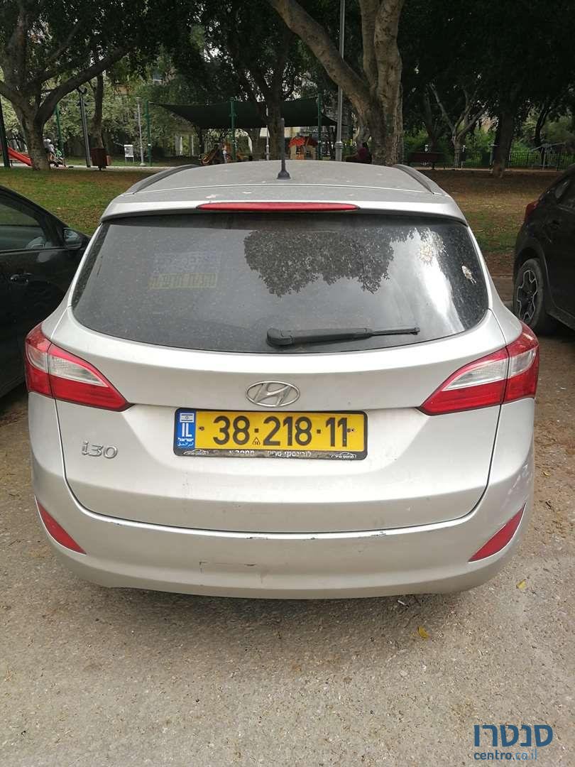 2013' Hyundai I30 יונדאי photo #3