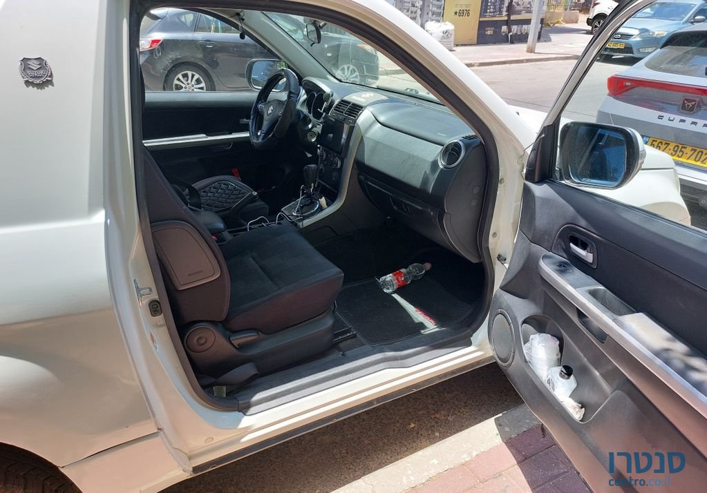 2008' Suzuki Grand Vitara סוזוקי גרנד ויטרה photo #2