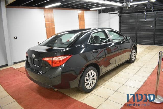 2015' Toyota Corolla photo #1