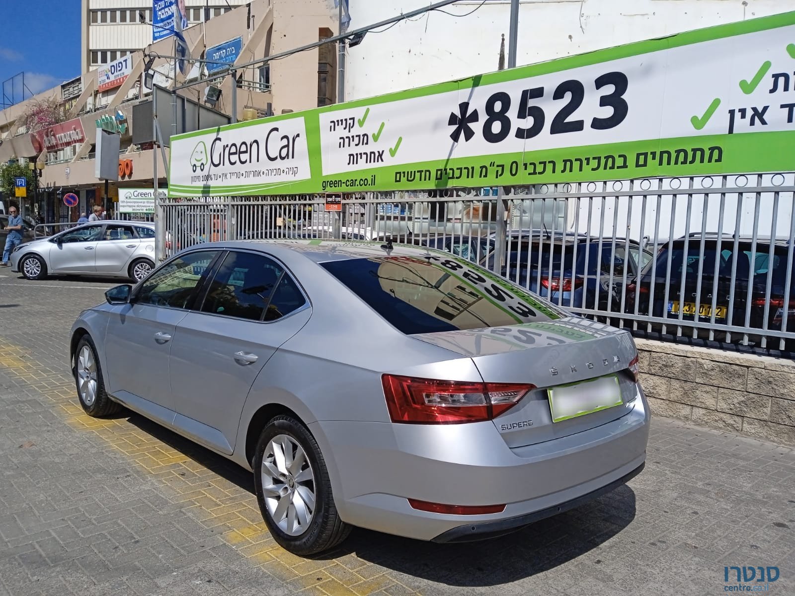 2021' Skoda Superb photo #3