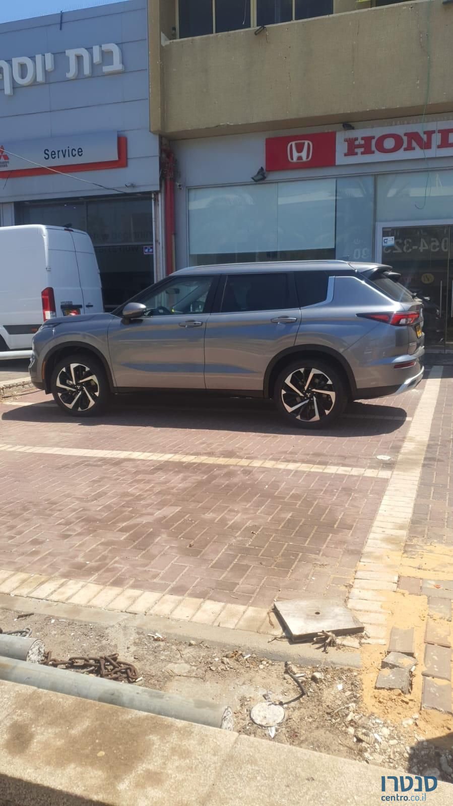 2022' Mitsubishi Outlander מיצובישי אאוטלנדר photo #2