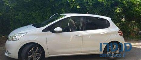 2013' Peugeot 208 אקטיב photo #4