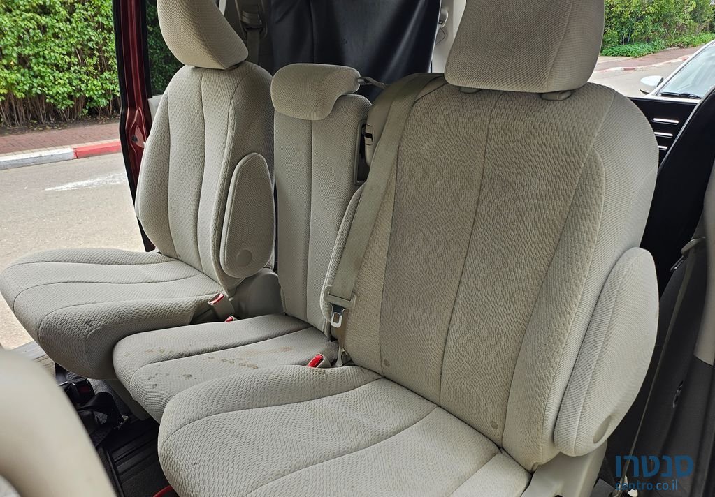 2015' Toyota Sienna טויוטה סיינה photo #5