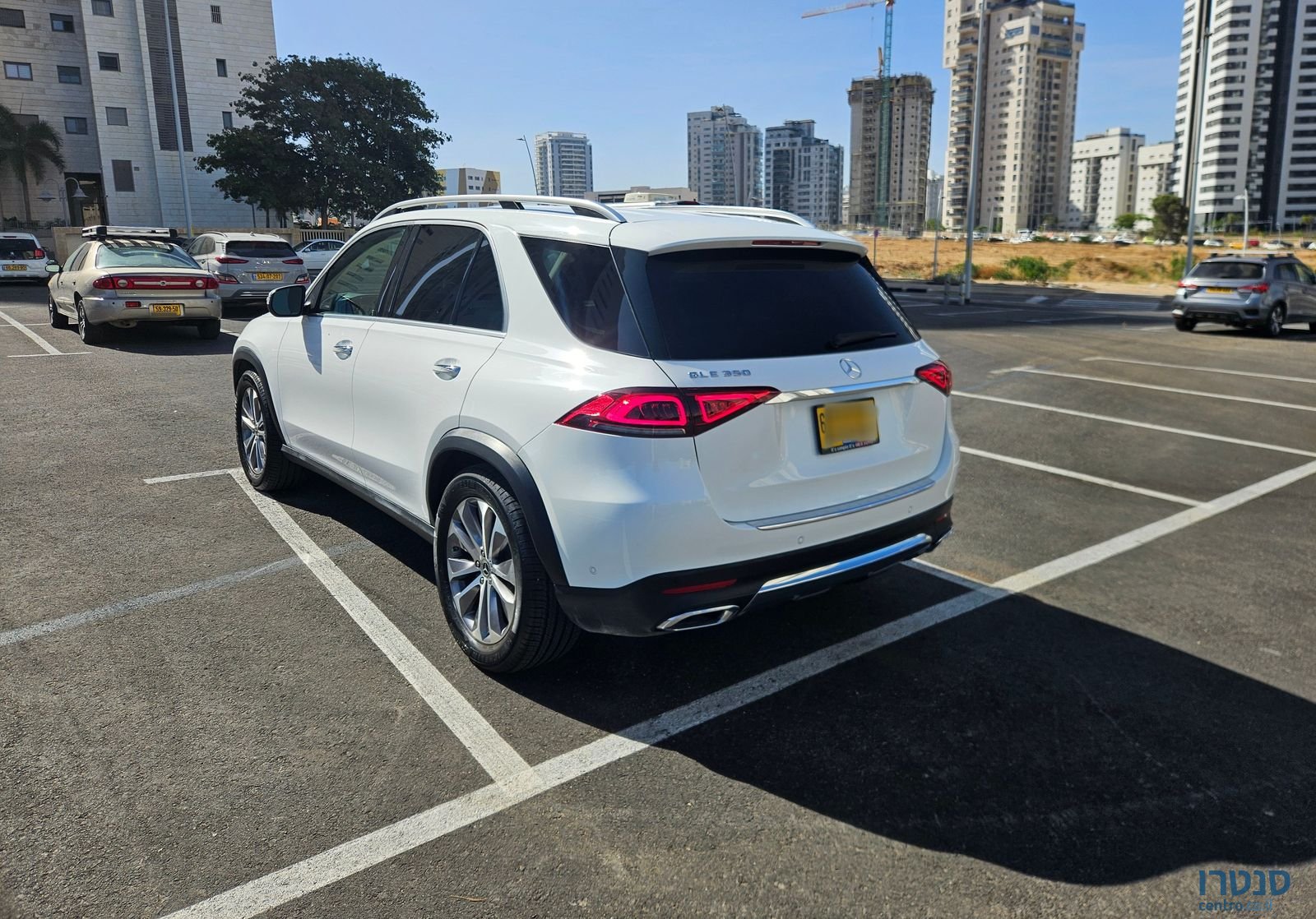 2022' Mercedes-Benz GLE מרצדס-בנץ photo #3