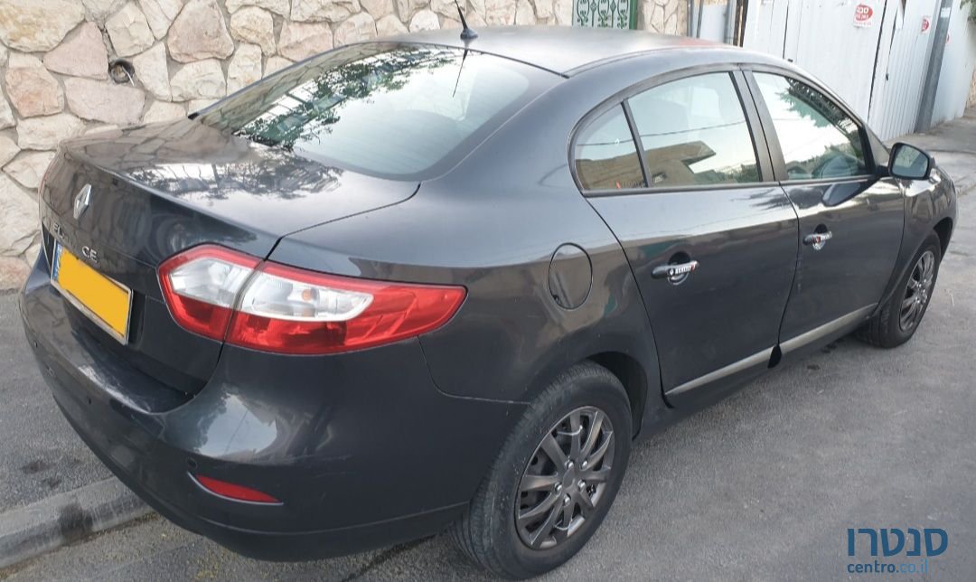2010' Renault Fluence רנו פלואנס photo #3
