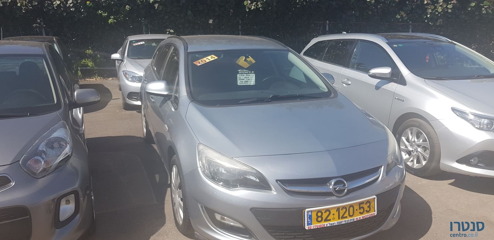 2014' Opel Astra photo #1