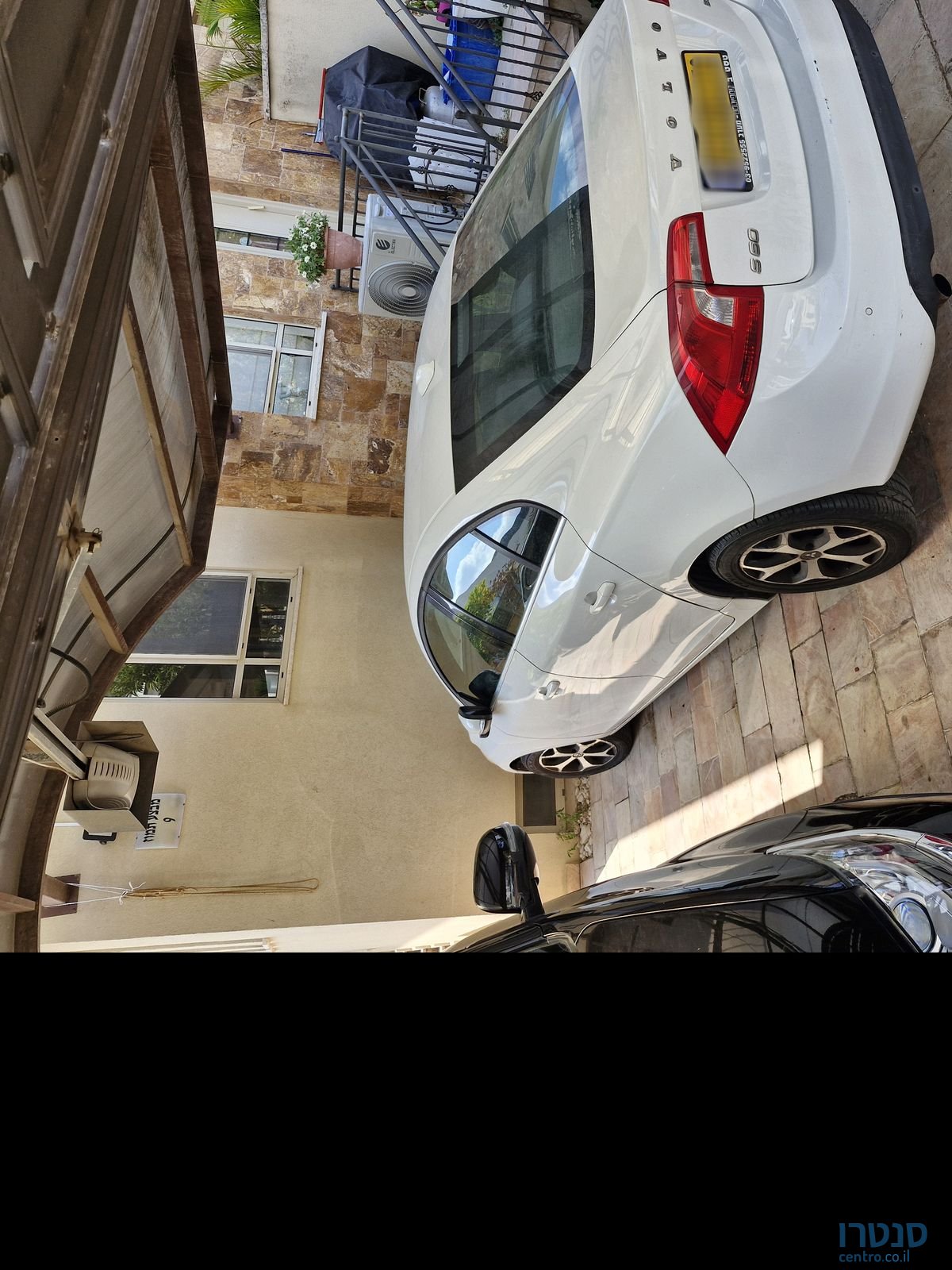 2011' Volvo S60 וולוו photo #1