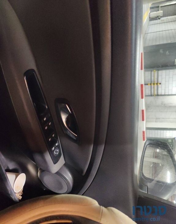 2011' Renault Fluence רנו פלואנס photo #6