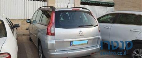 2013' Citroen C4 Picasso סיטרואן C4 פיקאסו photo #2