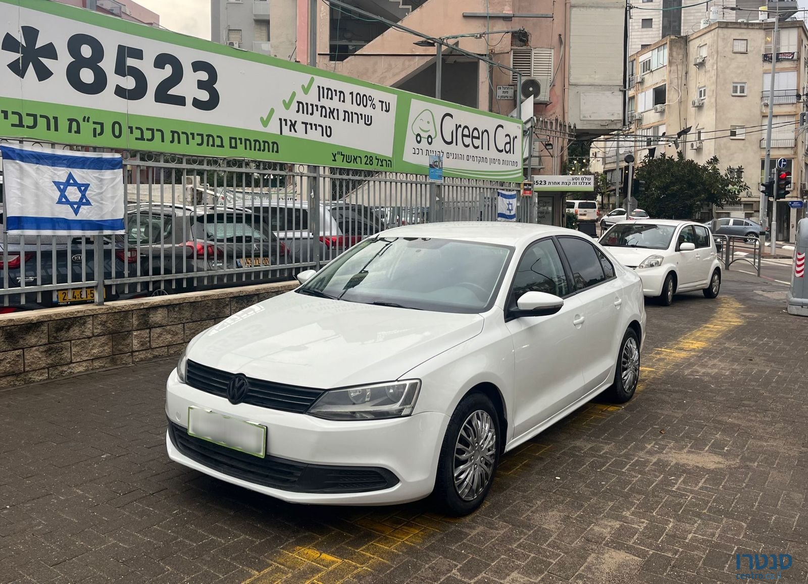 2014' Volkswagen Jetta photo #2