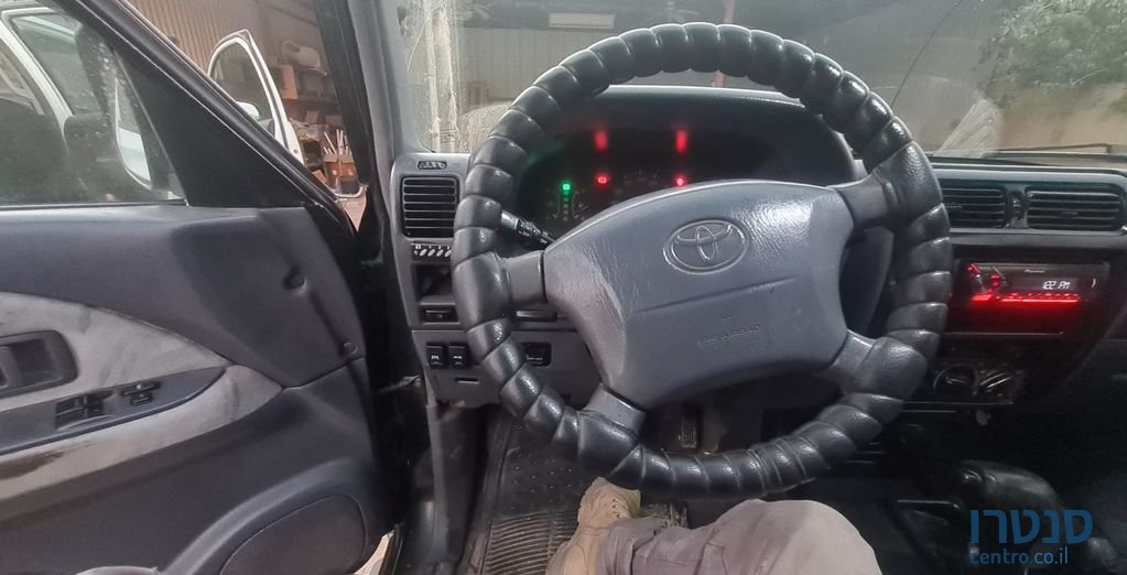 2000' Toyota Land Cruiser לנד קרוזר פרדו photo #2