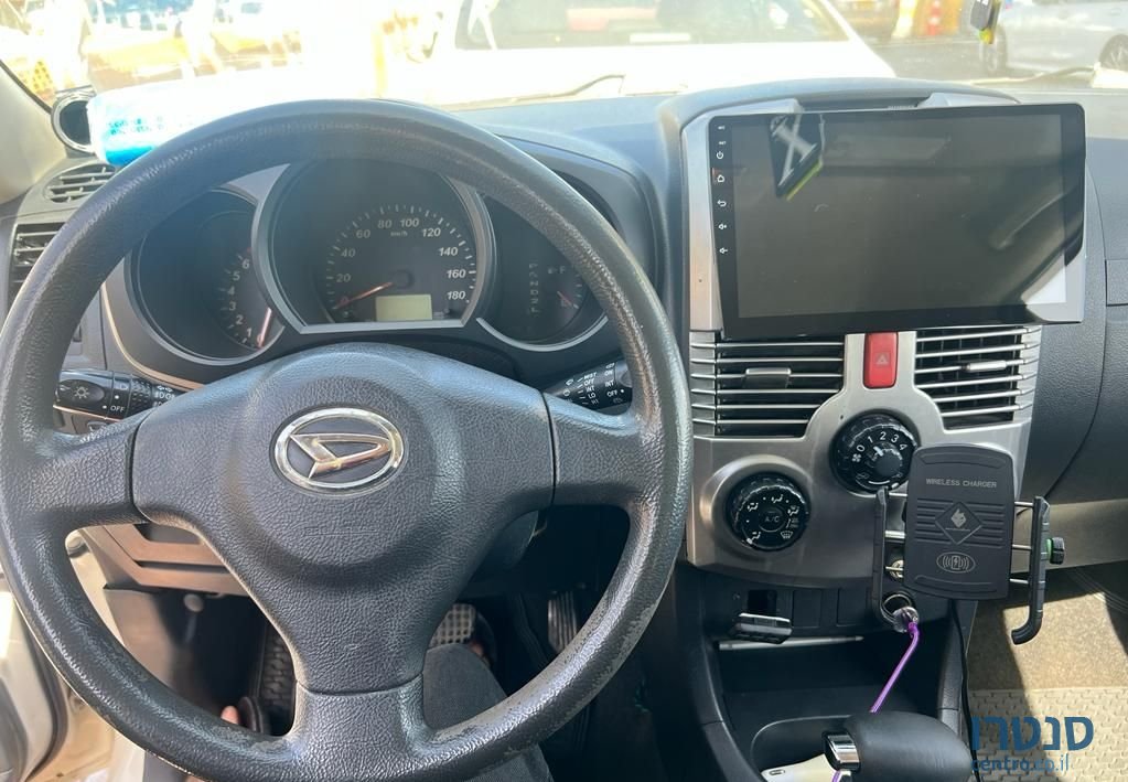 2009' Daihatsu Sirion דייהטסו טריוס photo #2