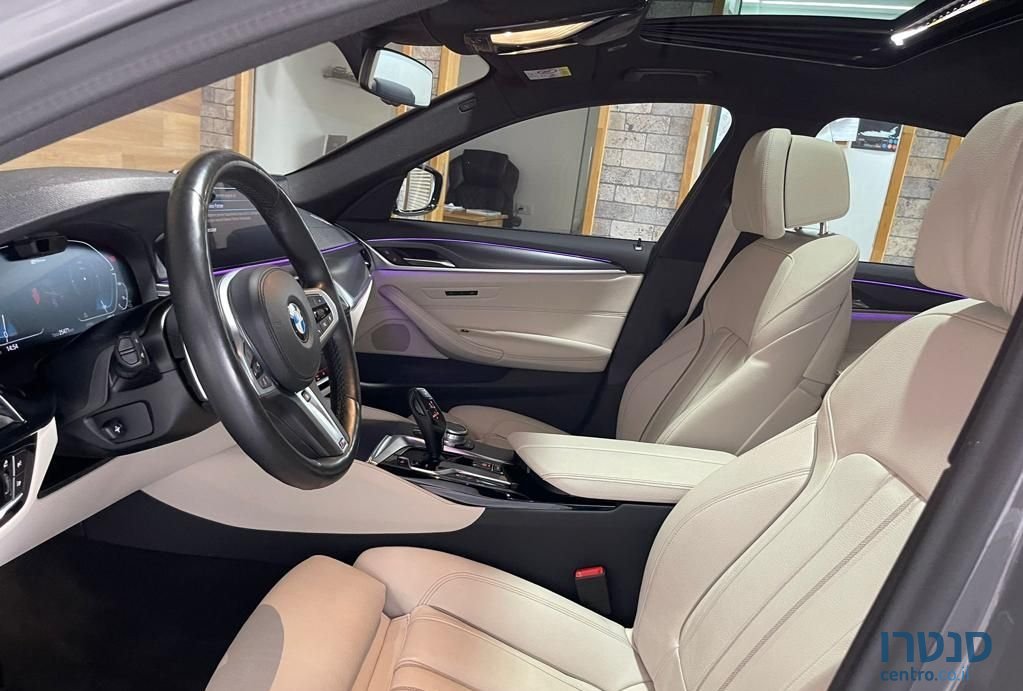2021' BMW 5 Series ב.מ.וו סדרה 5 photo #3