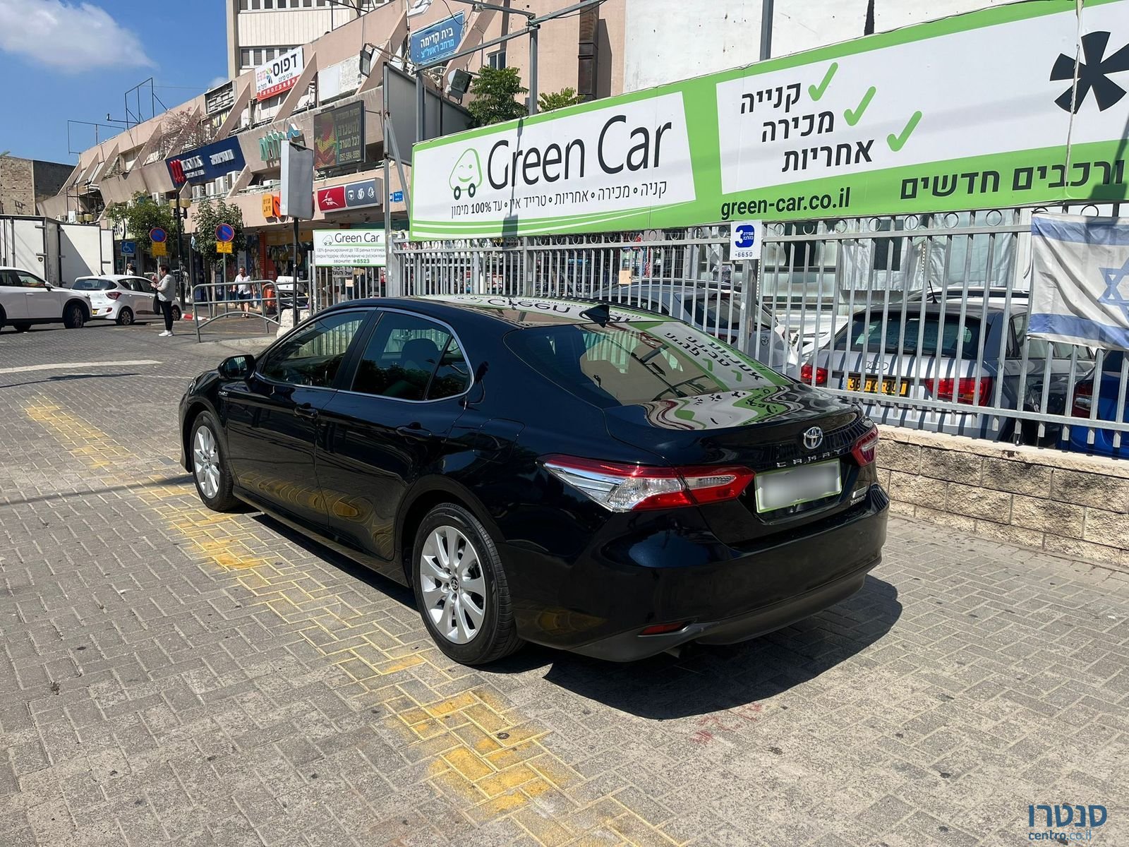 2020' Toyota Camry photo #4