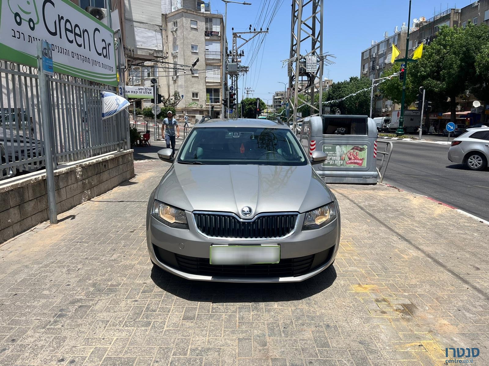 2017' Skoda Octavia photo #3