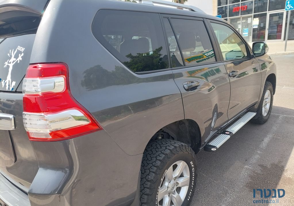 2018' Toyota Land Cruiser טויוטה לנד קרוזר photo #4
