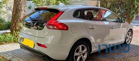 2017' Volvo V-40 וולוו photo #3