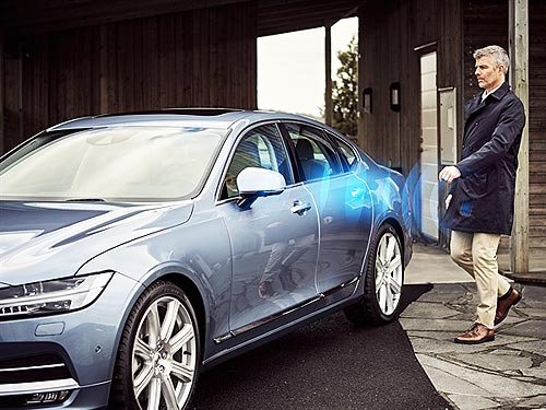 Компании Volvo и Seat Откажутся От Автомобильных Ключей