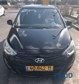 2013' Hyundai i20 i20 יונדאי photo #1