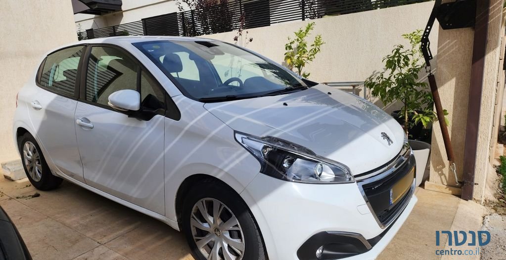 2019' Peugeot 208 פיג'ו photo #1