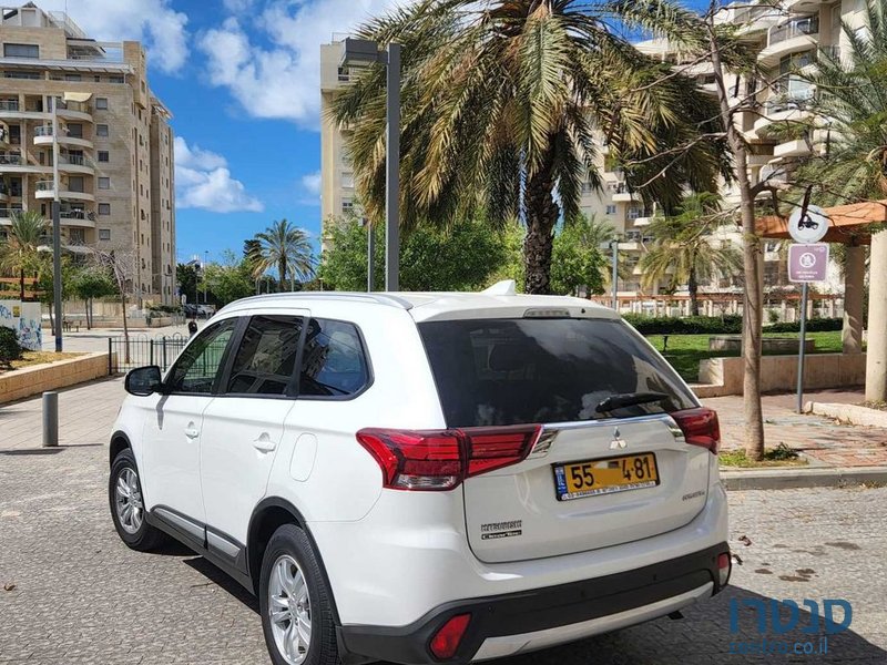 2017' Mitsubishi Outlander מיצובישי אאוטלנדר photo #3