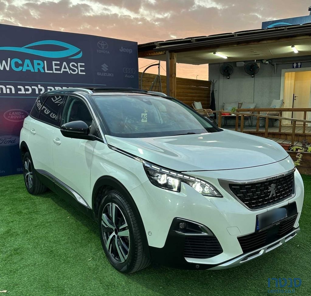 2020' Peugeot 5008 פיג'ו photo #1