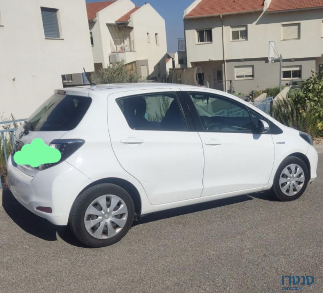 2013' Toyota Yaris טויוטה יאריס photo #2