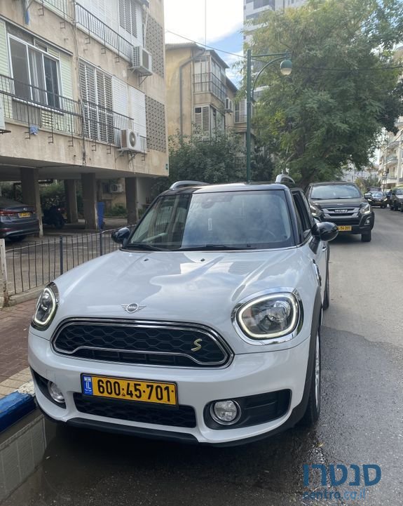 2019' MINI Countryman מיני קאנטרימן photo #2