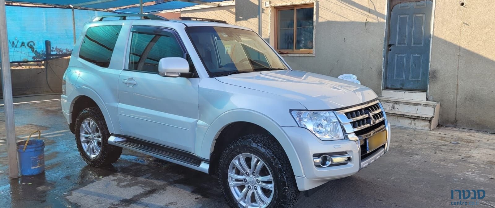 2017' Mitsubishi Pajero מיצובישי פג'רו photo #1