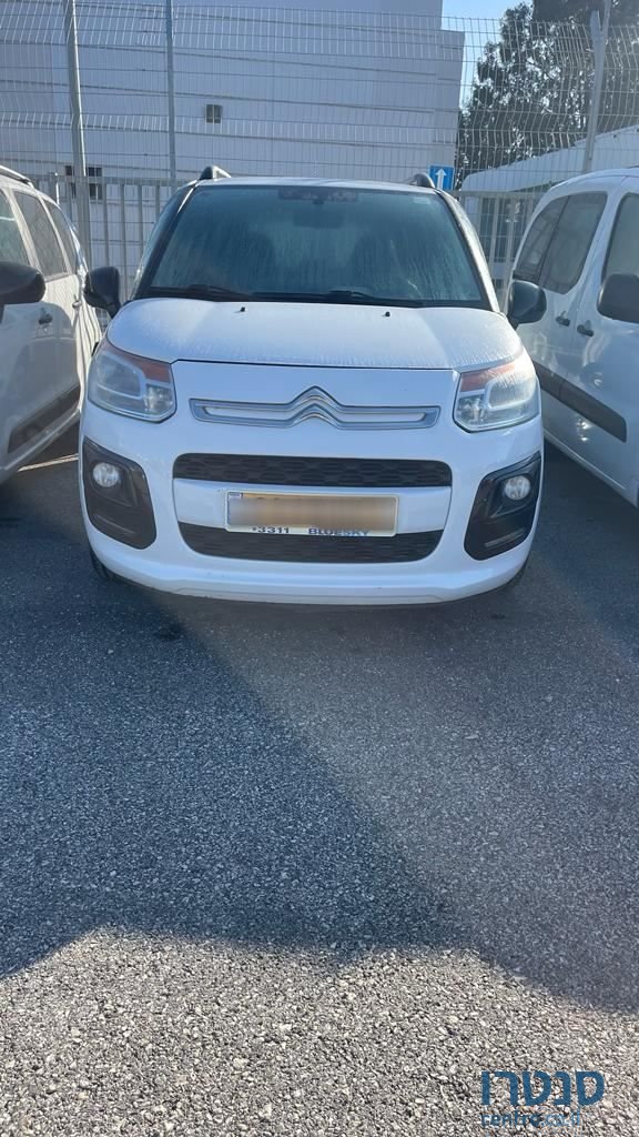 2017' Citroen C3 Picasso סיטרואן C3 פיקאסו photo #2