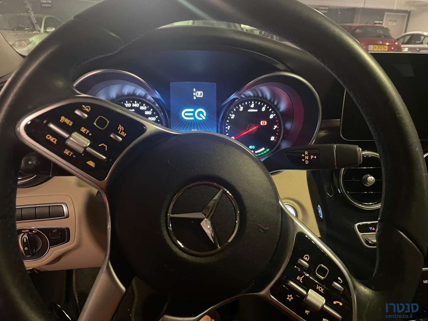 2020' Mercedes-Benz 300 מרצדס photo #2