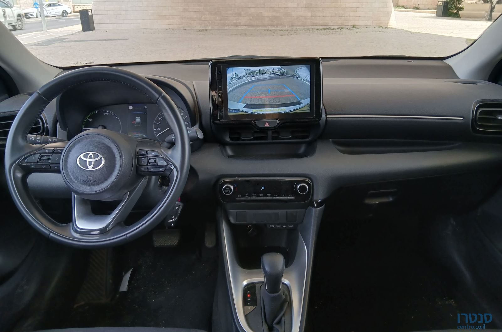 2024' Toyota Yaris טויוטה יאריס photo #2