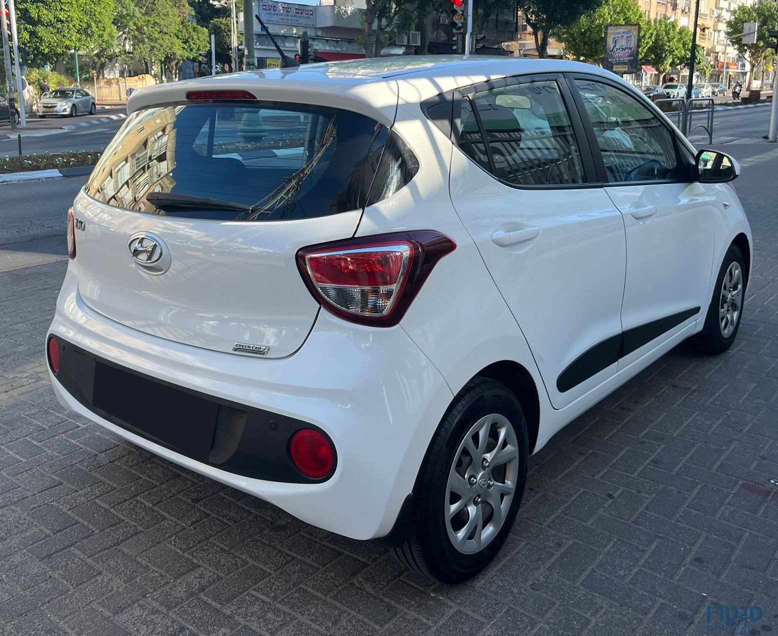 2018' Hyundai i10 photo #2