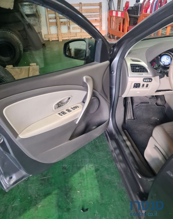 2017' Renault Fluence רנו פלואנס photo #2