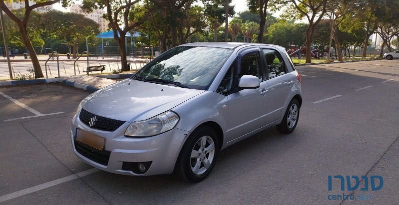 2010' Suzuki SX4 סוזוקי photo #2