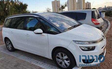 2016' Citroen C4 Picasso סיטרואן C4 פיקאסו photo #1