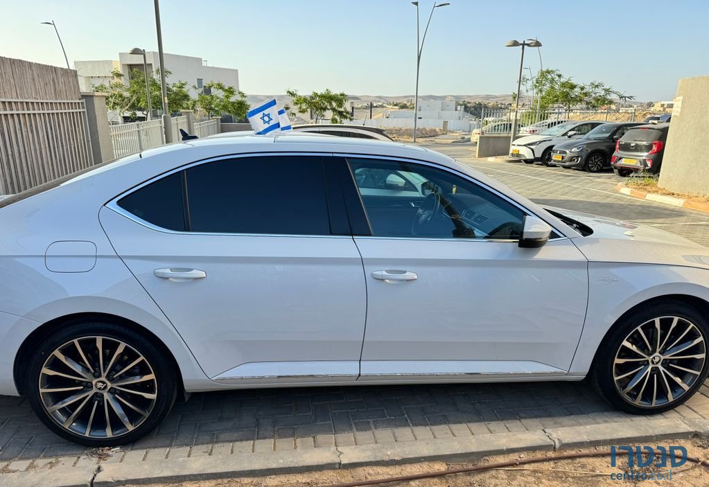 2022' Skoda Superb סקודה סופרב photo #3