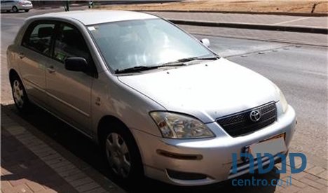 2004' Toyota Corolla photo #1